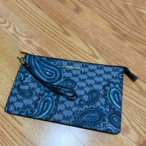 Women’s Micheal Kors Paisley Wrislet